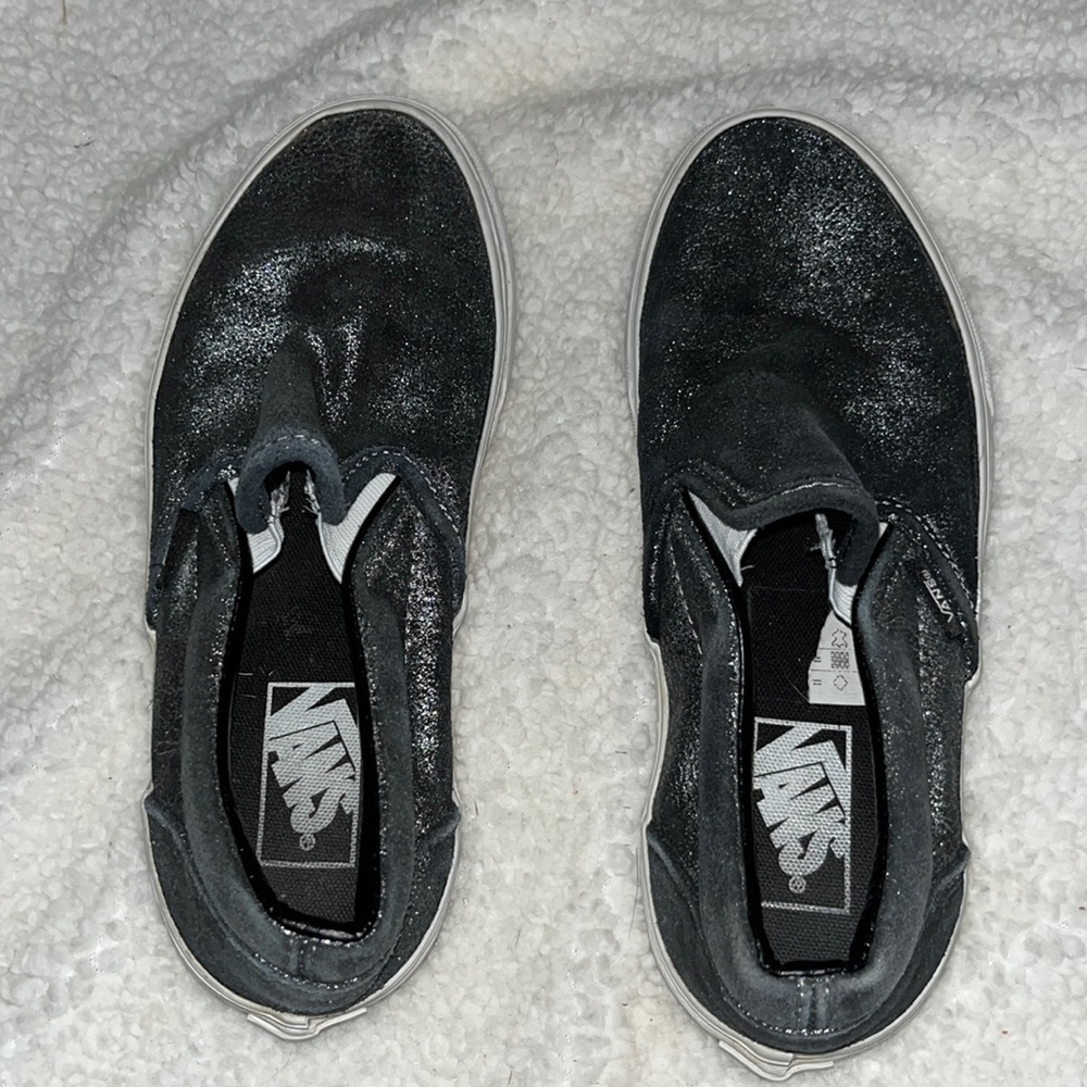 Vans slip on